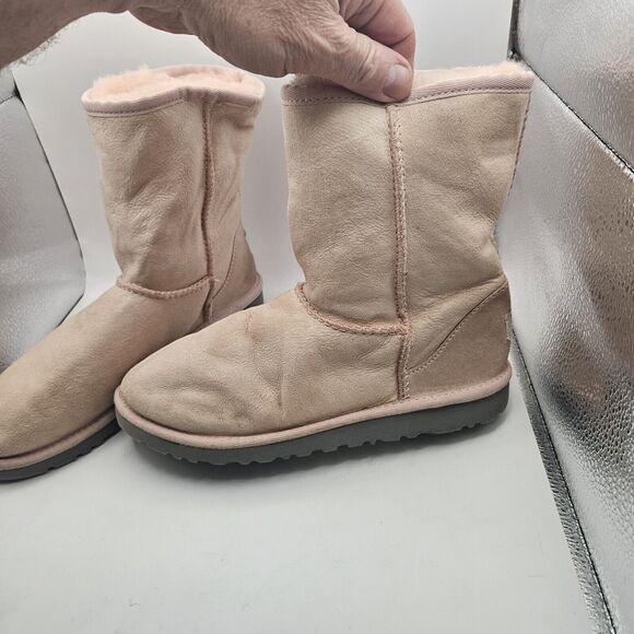 UGG Australia Bailey Bow II Pink Suede Shearling Line Boots Size US 5 - Picture 10 of 14